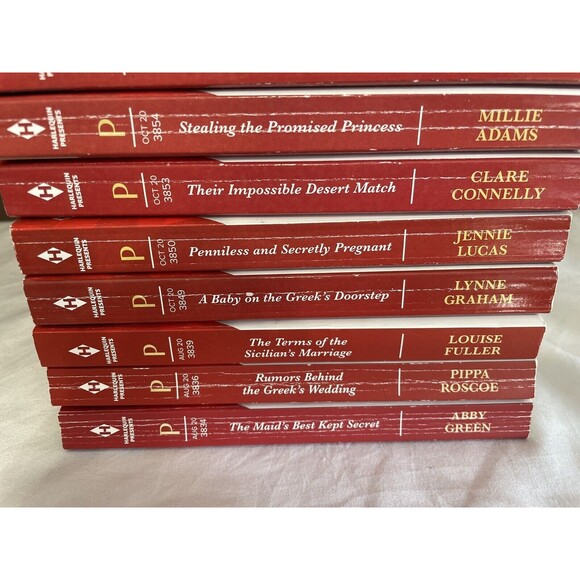 Harlequin Romance Books - Lot of 13, Plus Two Additional Books - Picture 5 of 8